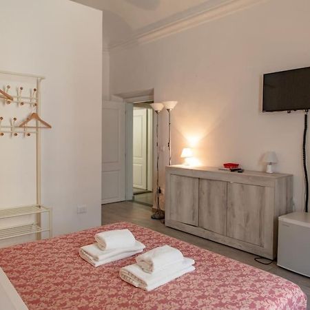 Beautiful Apartment In Quite Area フィレンツェ エクステリア 写真